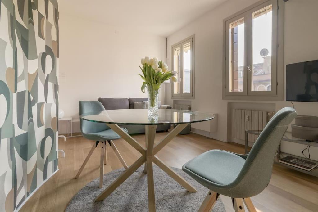 Enjoy - Studio Vicino Al Teatro Verdi Apartment *